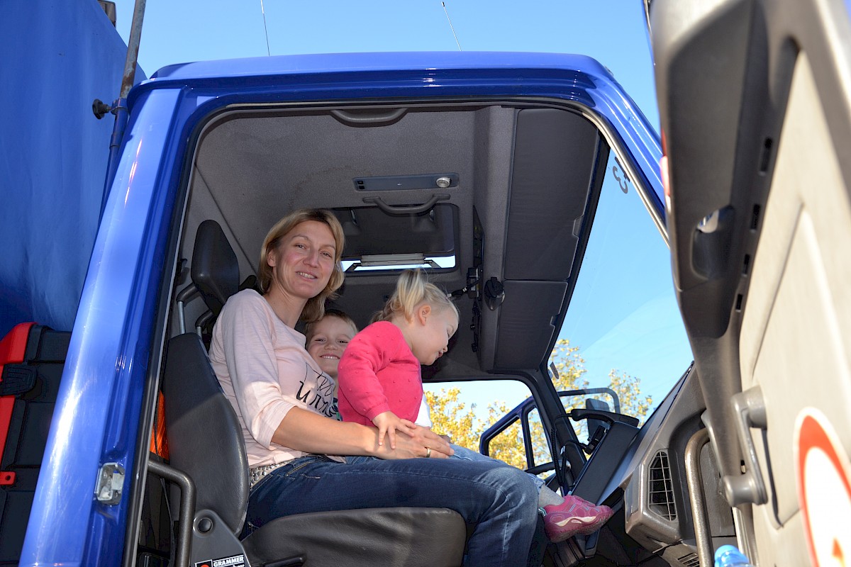 1. Familienmesse des Landkreises Main Spessart THW zeigt Technik zum Anfassen