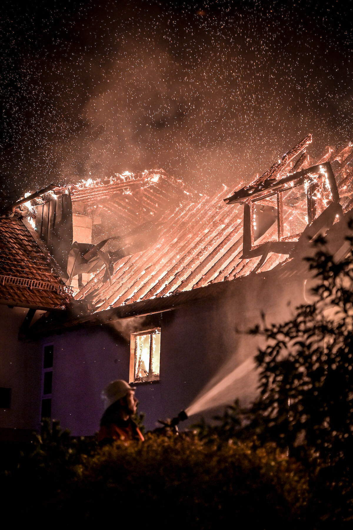 Alarm für das THW Lohr - Unterstützung bei Brand im Sägewerk