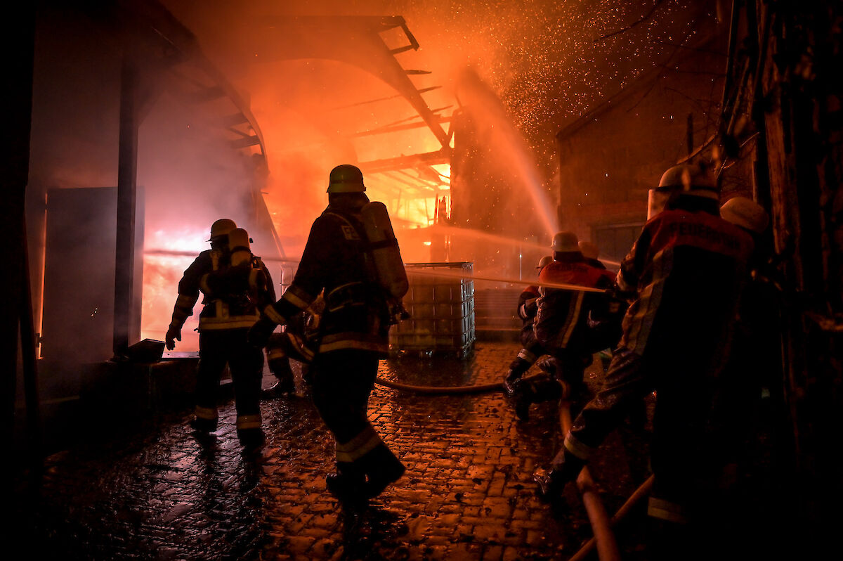 Alarm für das THW Lohr - Unterstützung bei Brand im Sägewerk