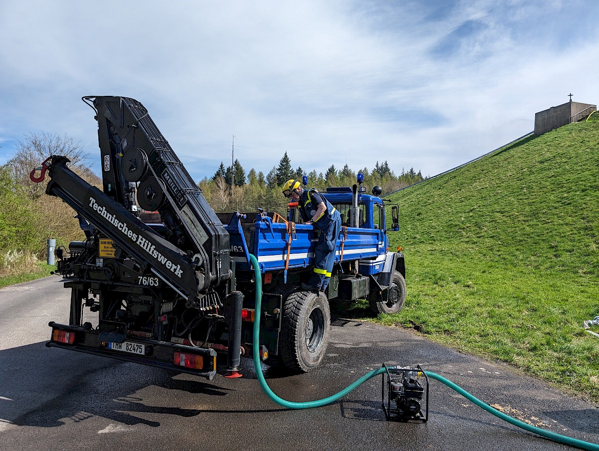 Wassertransport für Waldbrandübung im Landkreis Main-Spessart