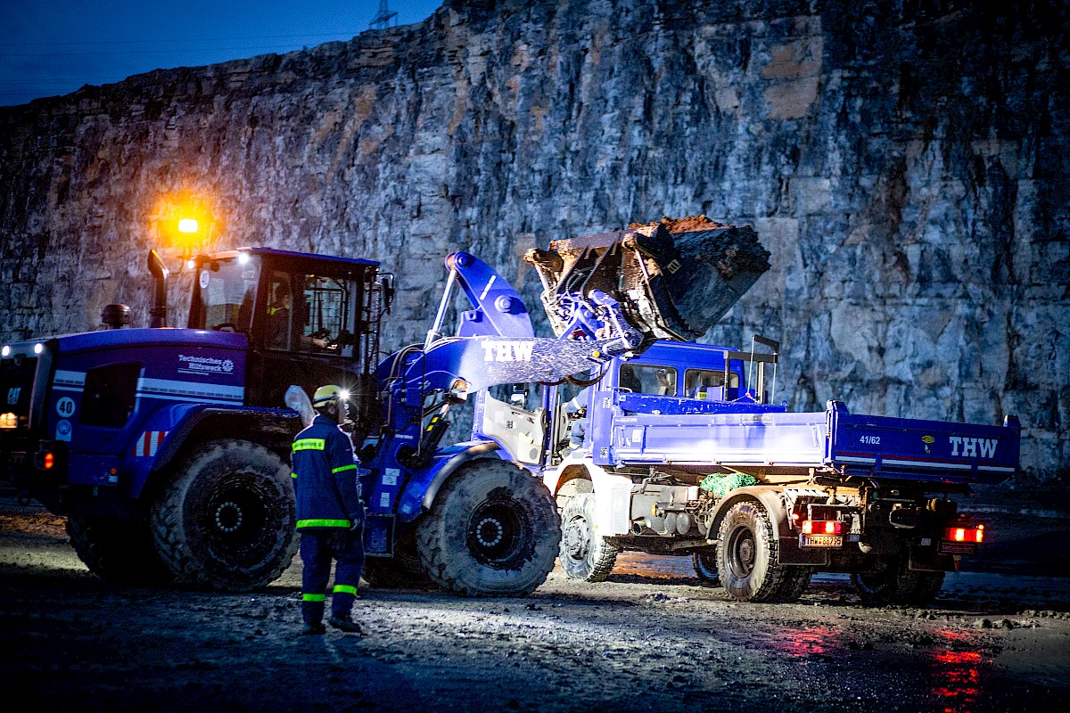 Großübung der THW Regionalstelle Karlstadt "Caementum 2024" - mehr als 200 Einsatzkräfte im Steinbruch im Einsatz